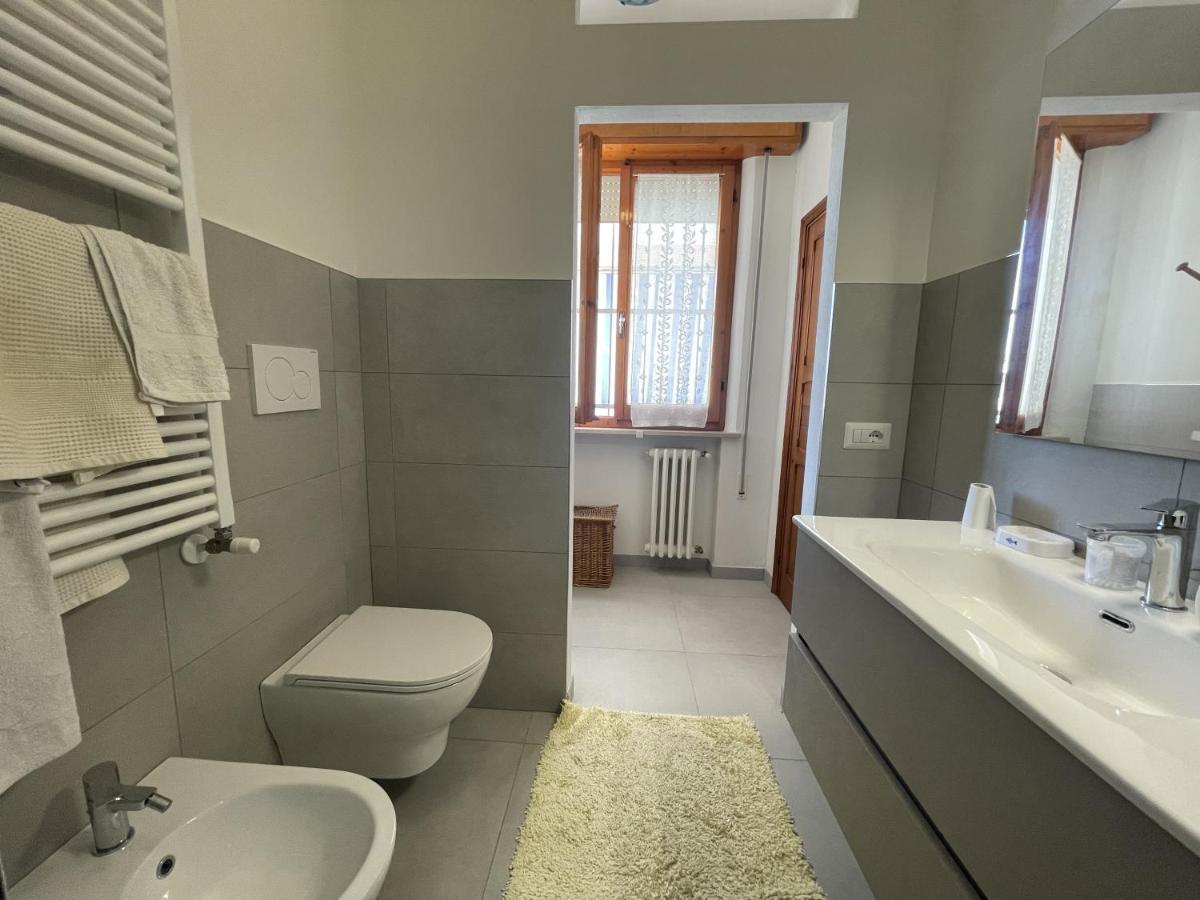 Oasi Di Relax Apartment Santa Maria di Scacciano ภายนอก รูปภาพ